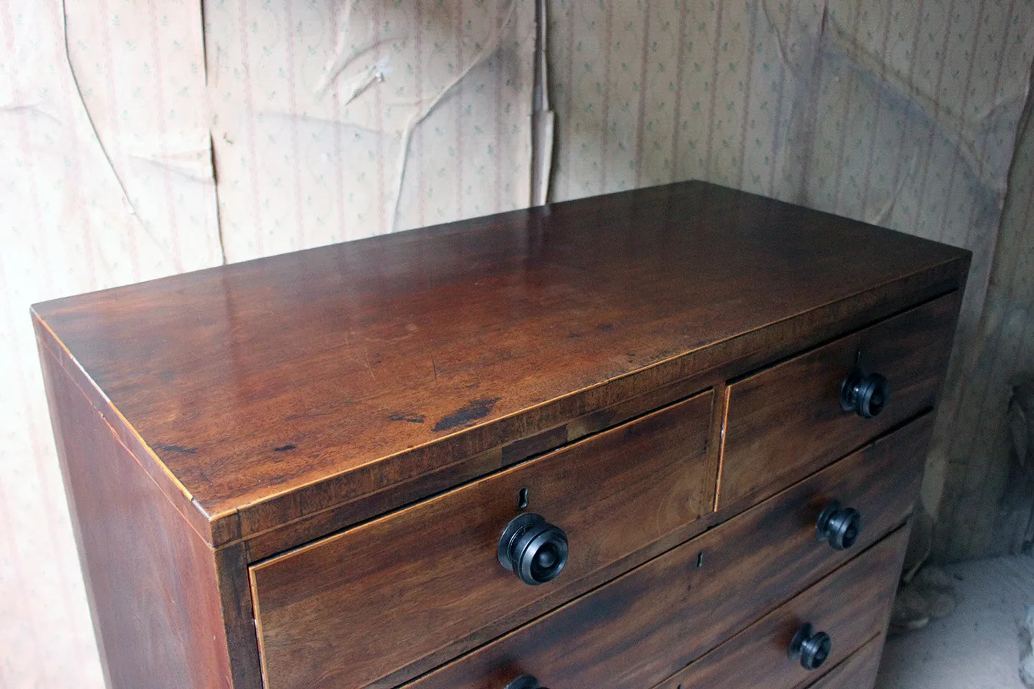 A Good Regency Mahogany Chest of Drawers c.1820