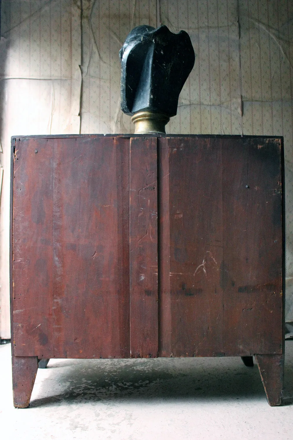 A Good Regency Mahogany Chest of Drawers c.1820