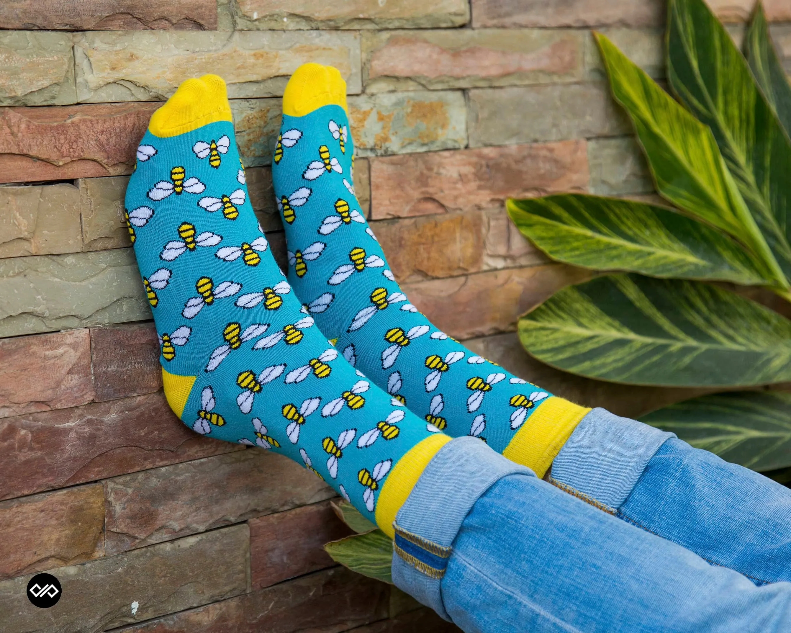 Happy Box #3 - Unisex Crew Socks