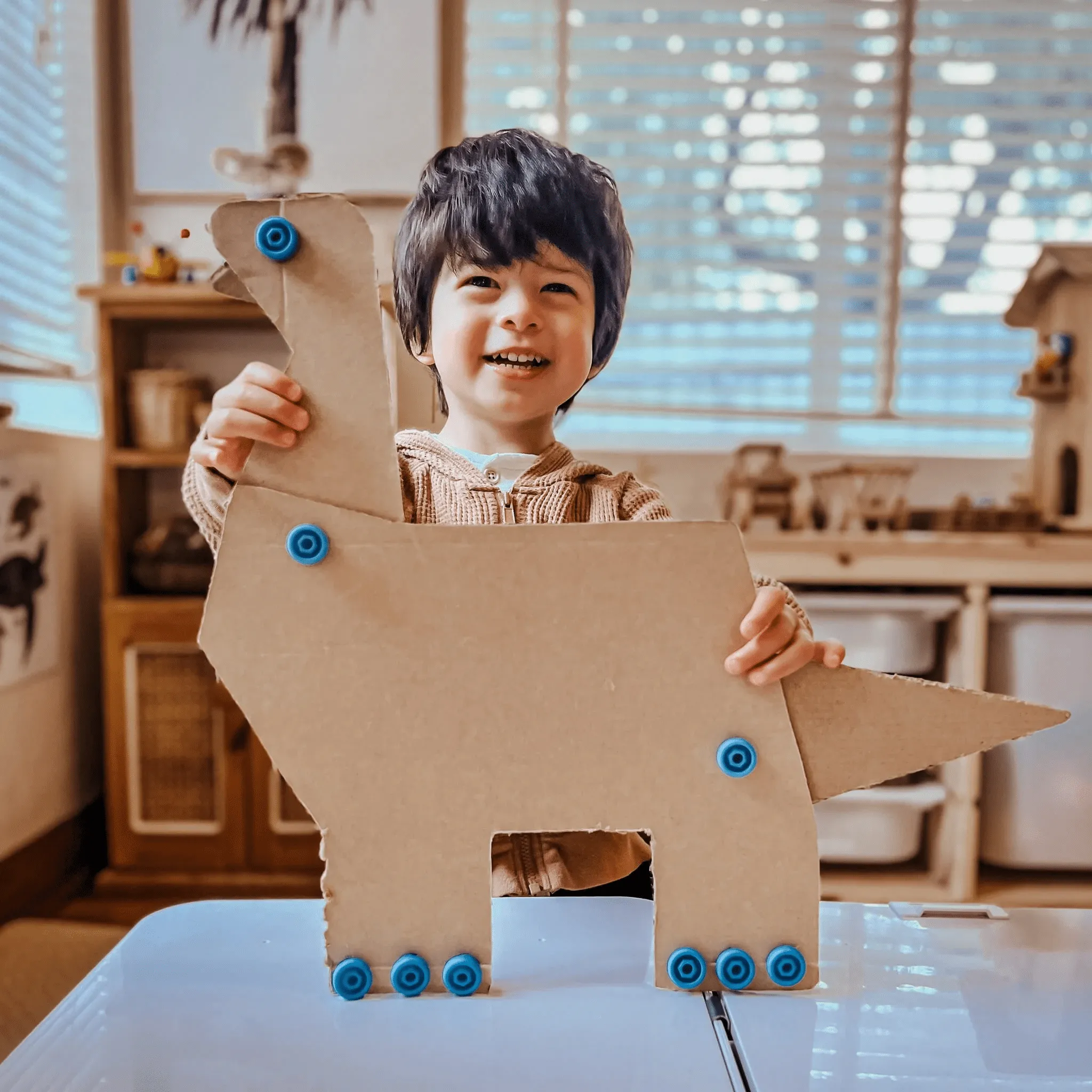 Makedo Upcycled Cardboard Construction Toolkit - EXPLORE