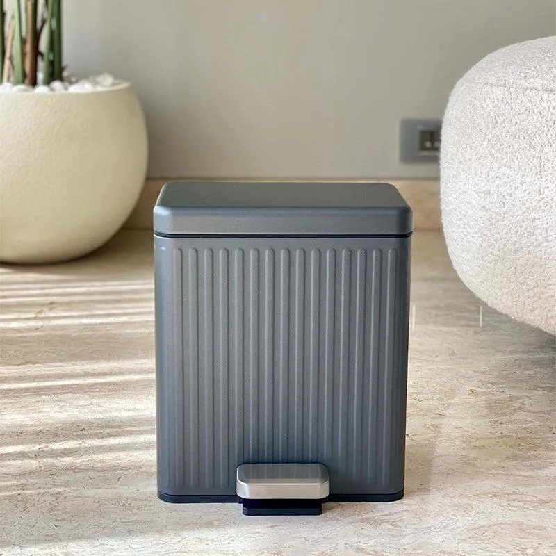 Martina Metal Dustbin With Pedal - Short