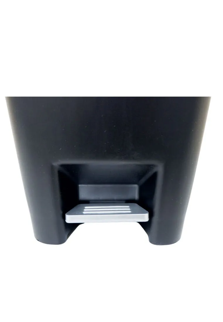 Nest Design Lab Plastic Pedal Bin - 20L