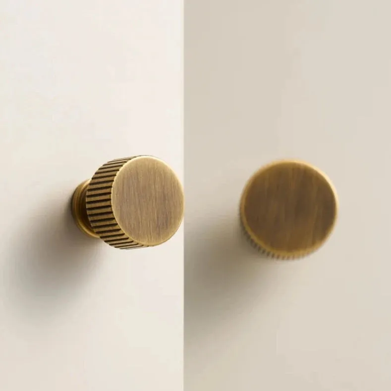 Ripple Texture Brass Knob