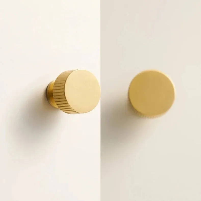 Ripple Texture Brass Knob