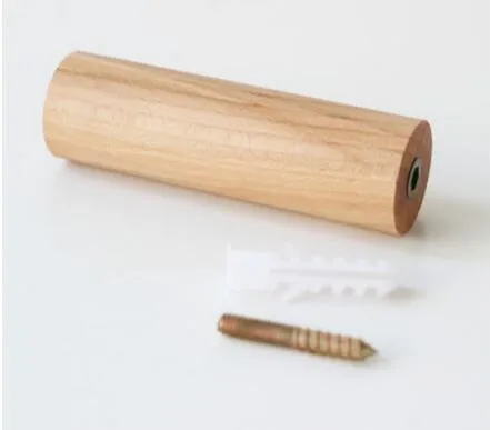 Wall Peg Hooks in Natural Wood